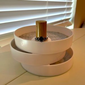 Fragrant Jewels Ring size 8